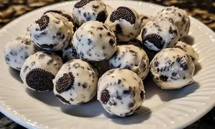 The Best Peanut Butter Oreo Cookie Balls