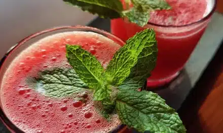 Watermelon Juice Recipe: A Refreshing 5-Minute Delight