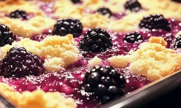 Blackberry Cobbler Recipe: Delicious Comfort Classic