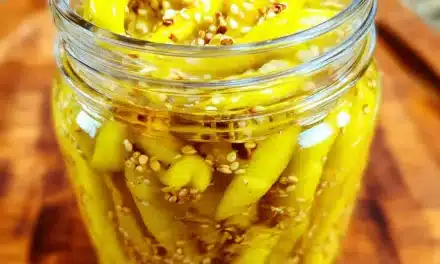 Pickled Banana Peppers Recipe: A Delightful and Easy Homemade Treat
