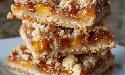 Heavenly Summer Peach Bars – A Blissful Homemade Treat