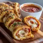 Cheesy Pepperoni Pizza Roll Ups