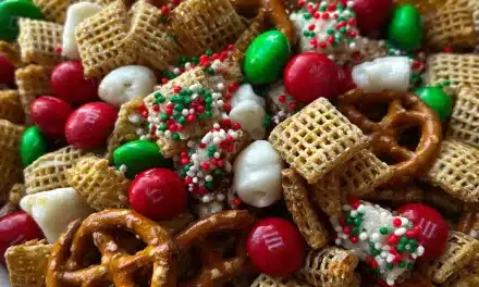 Christmas Chex Mix Recipe – A Festive Family-Style Tradition