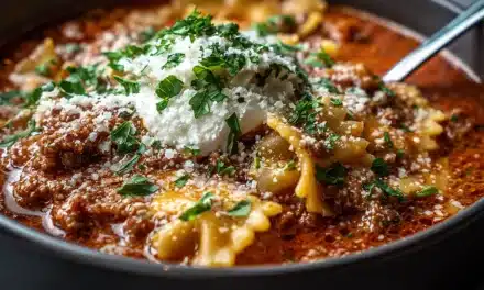 One Pot Lasagna Soup: A Comforting Family-Style Classic