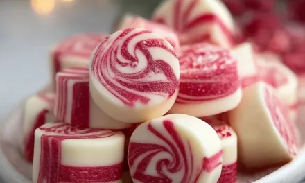Christmas Peppermints: A Festive Treat Your Whole Family Will Love