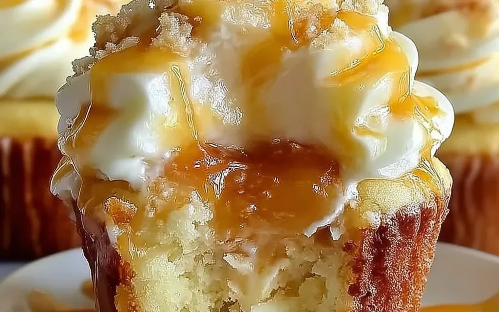 Honey Peach Cream Cheese Cupcakes: A Delectable Treat
