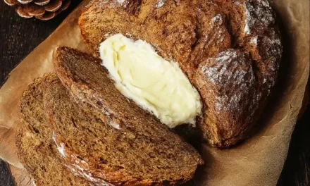 Molasses Brown Soda Bread: A Quick and Delicious Homemade Treat