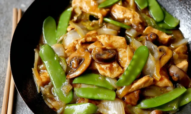Moo Goo Gai Pan – A Speedy and Delightful Stir-Fry