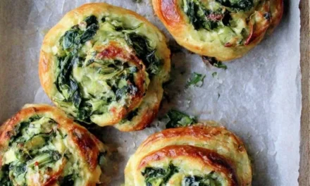 Spinach Artichoke Swirls: A Delightful Appetizer Ready in 10 Minutes