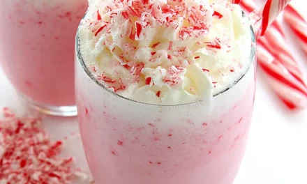 Peppermint Eggnog Punch: An Unforgettable Holiday Treat