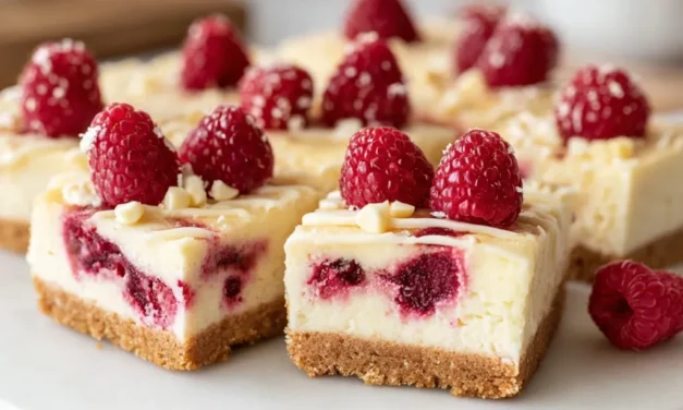 Raspberry White Chocolate Cheesecake Bars: A Heavenly 30-Minute Treat