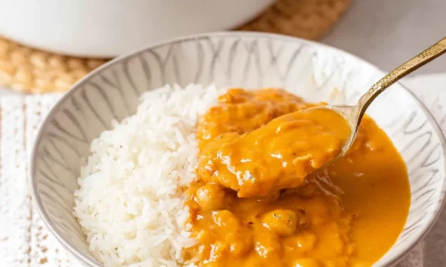 Shiro Wat (Ethiopian Chickpea Stew): A Classic 30-Minute Recipe