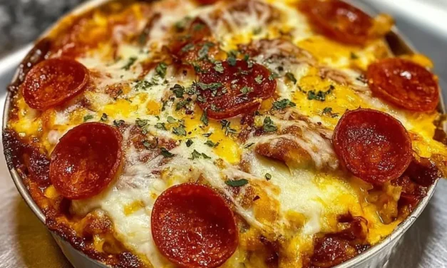 Low Carb Crustless Pizza Bowl – A Mouthwatering Masterpiece