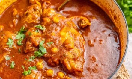 Moroccan Chicken Stew: A Mouthwatering Meal in Minutes