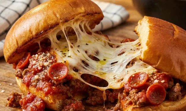 Delightful Pizza Sloppy Joes for a Quick and Tasty Dinner