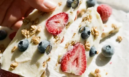 Frozen Yogurt Bark: A Cool and Creamy Delight