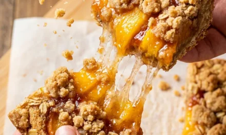 Peach Crumb Bars: A Delightful Dessert for Any Occasion